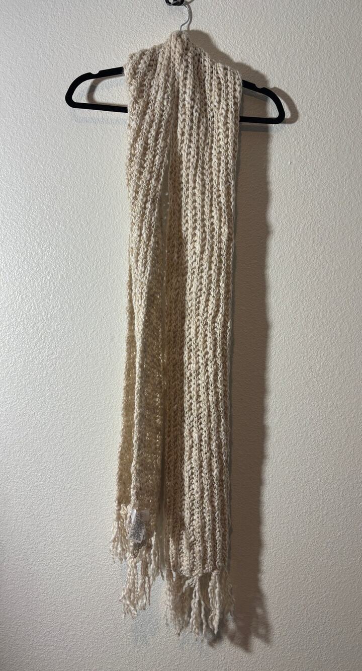 Eddie Bauer Acrylic Wool Blend Scarf Open Cable Knit Fringe Trim Cream